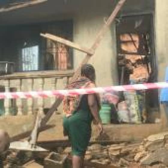  BREAKING: Two Children Suspected To Be Siblings Killed In Partially Collapsed Building In Ikorodu, Lagos