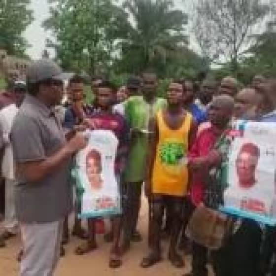 Imo Governorship: Nigerian Lawmaker Captured In Viral Video Ordering APC Thugs To Stop Other Parties From Campaigning