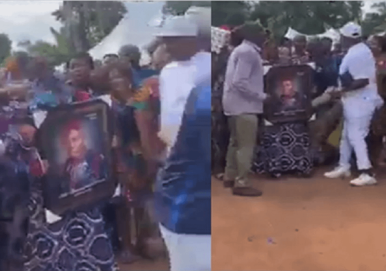  Woman reportedly gifted N1m for crying passionately at funeral