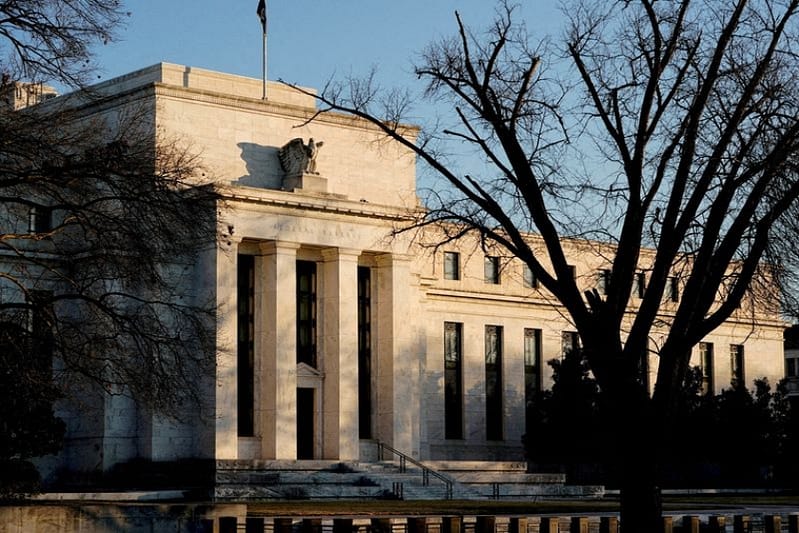 Fed signals ‘patience’ on rate cuts as data disappoints