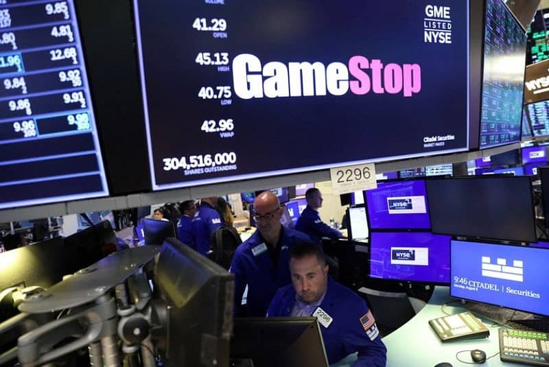 GameStop shares climb on strong volume