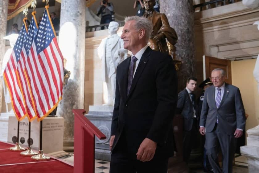  Biden, McCarthy meeting ends with no deal on debt ceiling