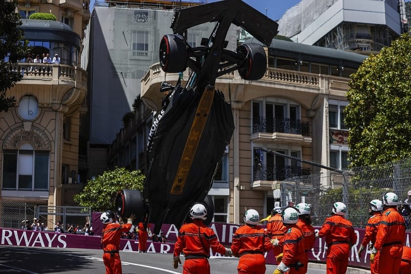  The Monaco crane lifts that show how Red Bull and Mercedes’s F1 floors compare