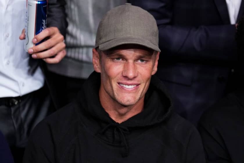  Tom Brady Shows Off His Lean Physique While on Yacht Vacation