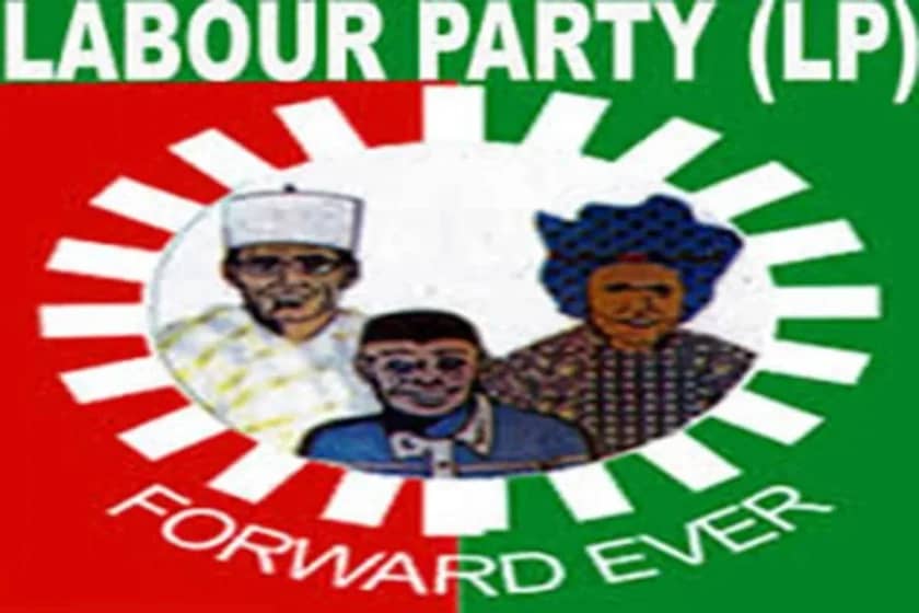  Nine ward chairmen, 700 NNPP members decamp to Labour Party in Kaduna