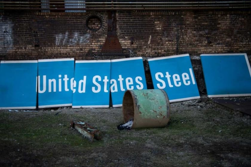  U.S. Steel plays hard to get as potential suitors line up