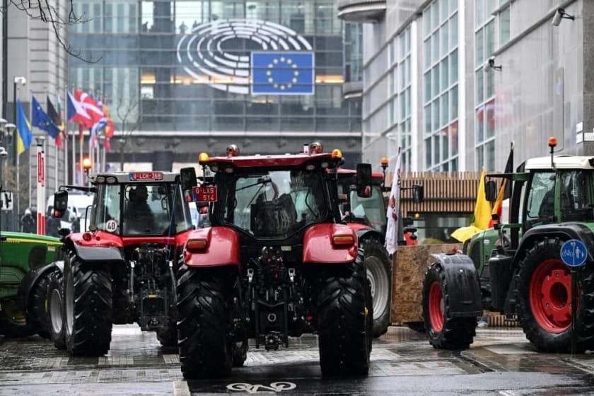  EU parliament backs contested biodiversity bill