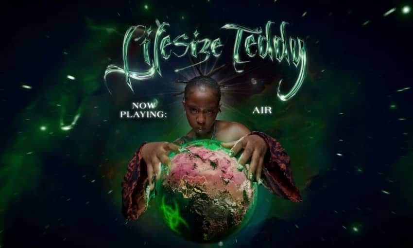 Lifesize Teddy Drops Debut EP “Lifesize Teddy”